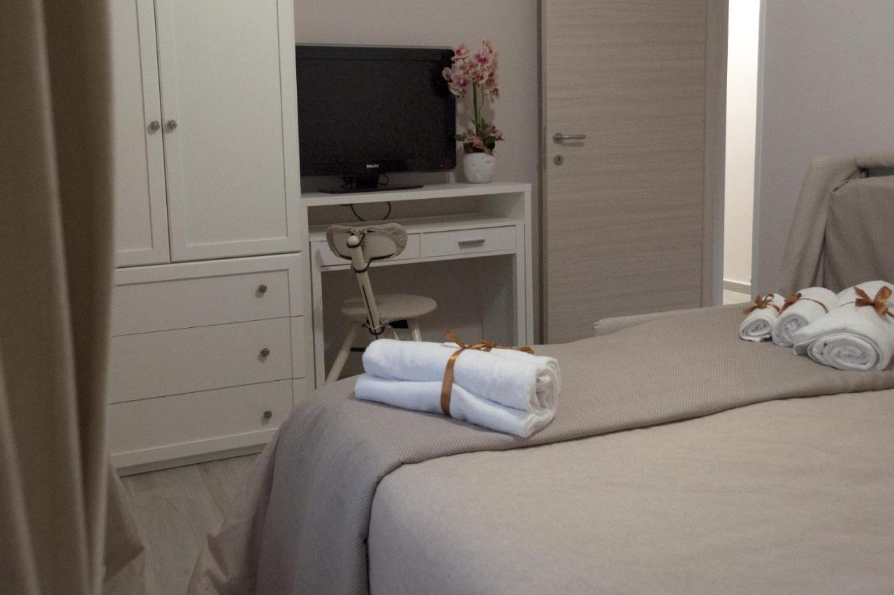 L' Albero Di Giada Bed & Breakfast Caserta Exterior foto